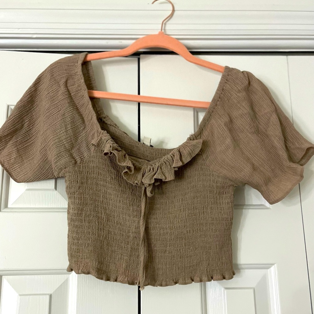 Camellia- tan cropped top.